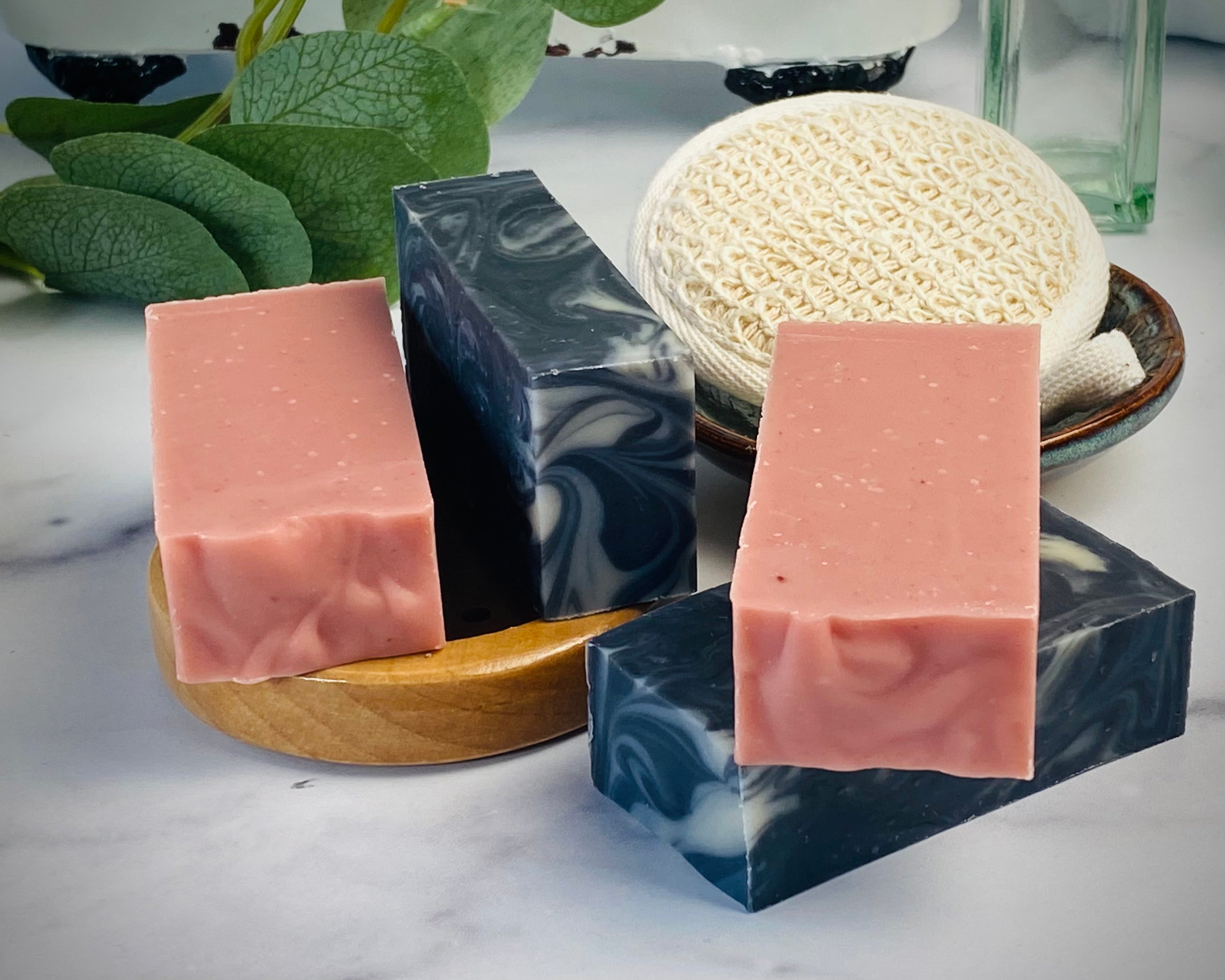 Facial Bar with Facial Buffer and Wooden Soap Saver Gift Set - Sophie and Rose